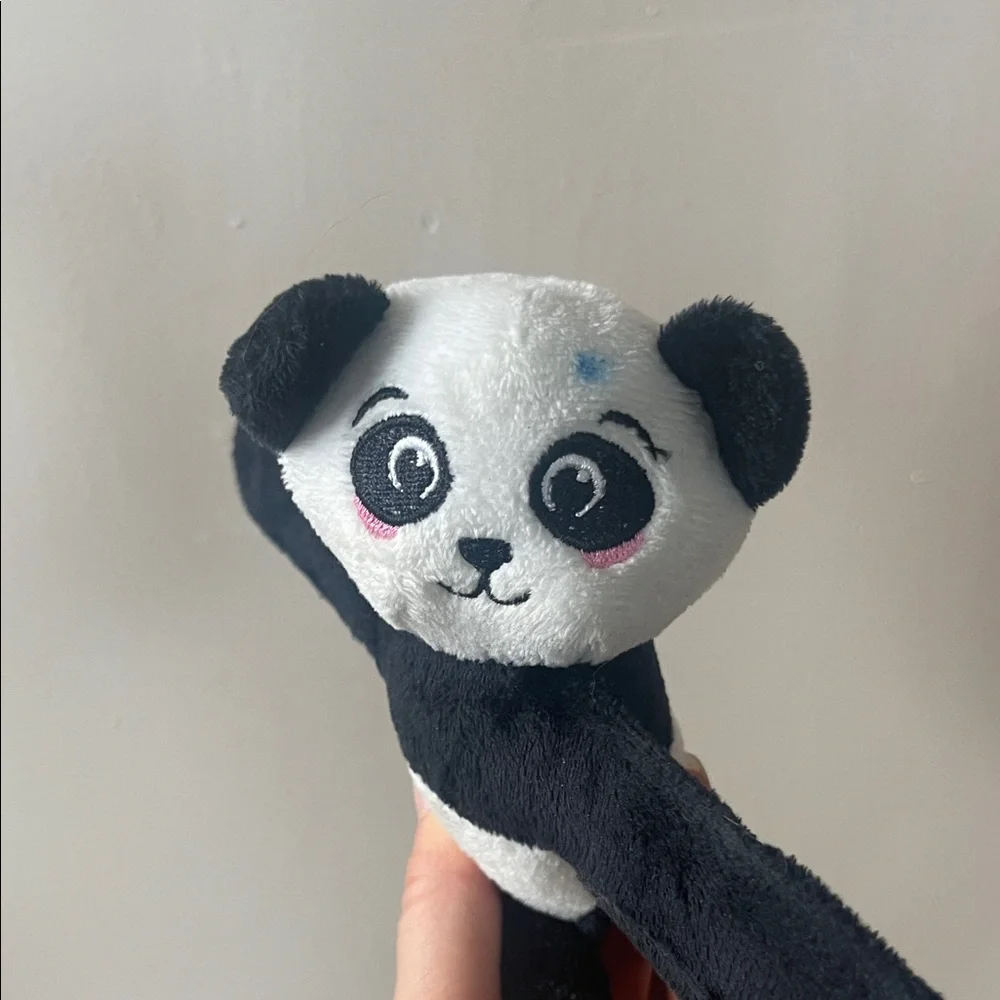 Adorable Black and White Panda Plush snap bracelet - Picture 8 of 9